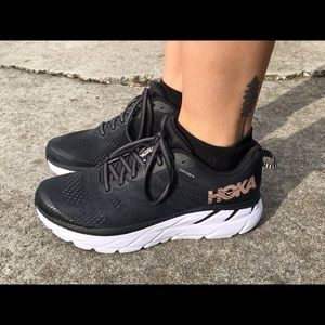 Womens Hoka Clifton 6 size 8wide